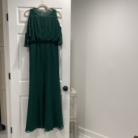 NWT David’s Bridal Bridesmaid Dress Size 8 - Picture 4 of 15